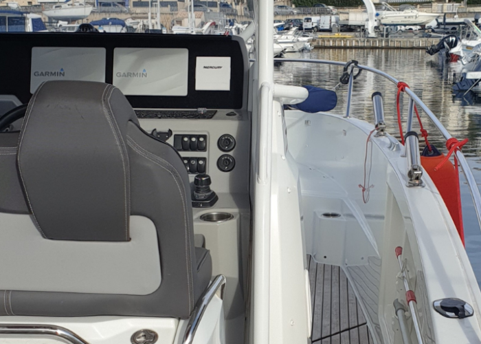 Bleu Plaisance - Cap Camarat 9 - Jeanneau177