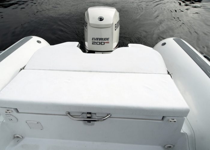 Bleu_Plaisance_MV_Marine_770_Bateau_semi_rigide11