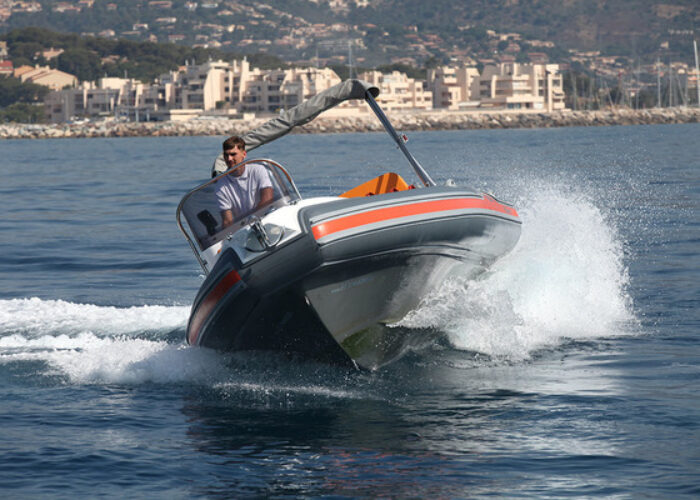 Bleu_Plaisance_MV_Marine_MV 650_Bateau_semi_rigide14
