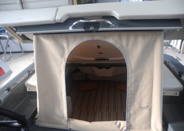 Bleu_Plaisance_MV_Marine_MV 800_Bateau_semi_rigide11