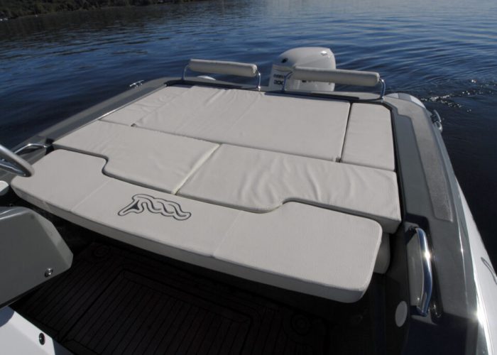 Bleu_Plaisance_MV_Marine_MV 800_Bateau_semi_rigide3