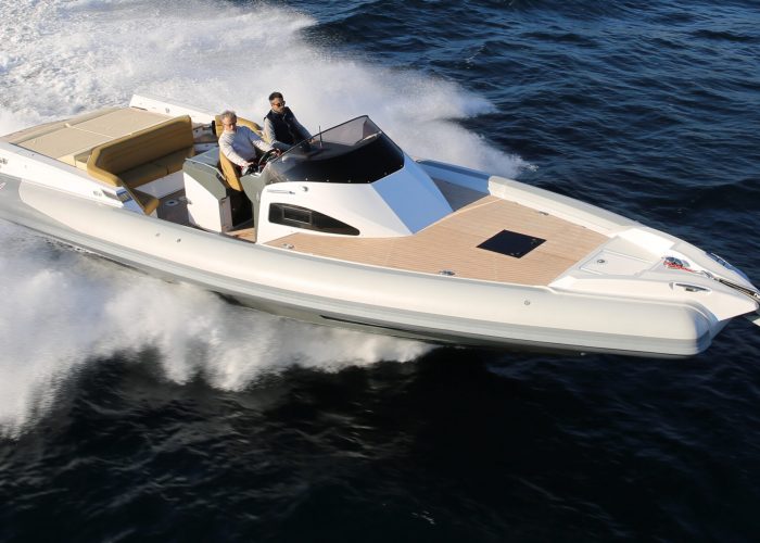 Bleu_Plaisance_MV_Marine_MV_Mito_45_Bateau_semi_rigide23