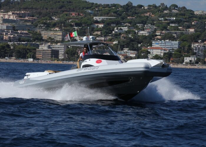 Bleu_Plaisance_MV_Marine_MV_Mito_45_Bateau_semi_rigide4