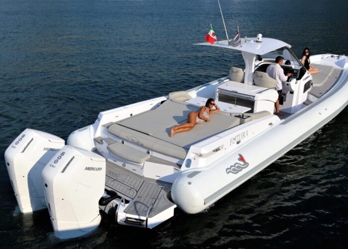 Bleu_Plaisance_MV_Marine_MV_Mito_45_Bateau_semi_rigide5