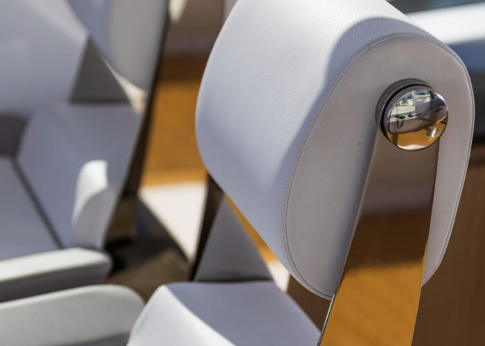 Rio Yachts 58 coupe sport  - sièges inox et cuir