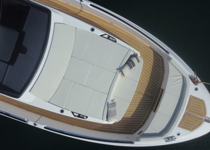 daytona_50_rio_yatchs_bleu_plaisance_13