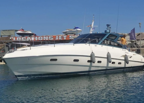FIART 44 GENIUS AU PORT