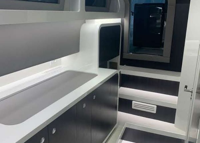 GLADIATOR 431WA - cabine