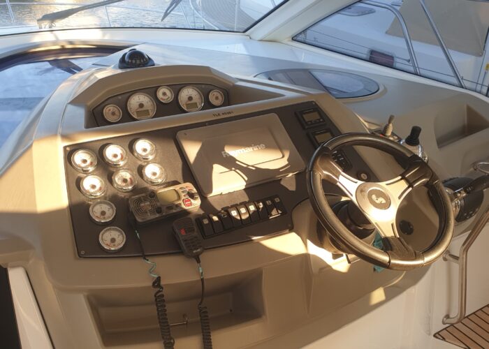 GT38 BENETEAU_2011 (8)