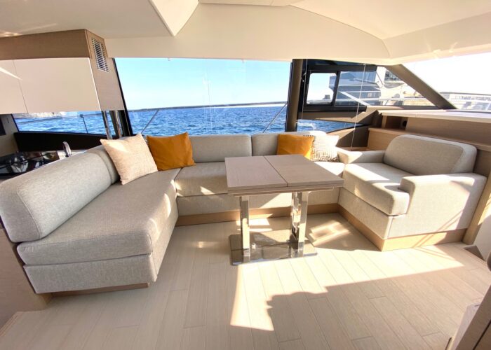 PRESTIGE 520F_2023 (12)