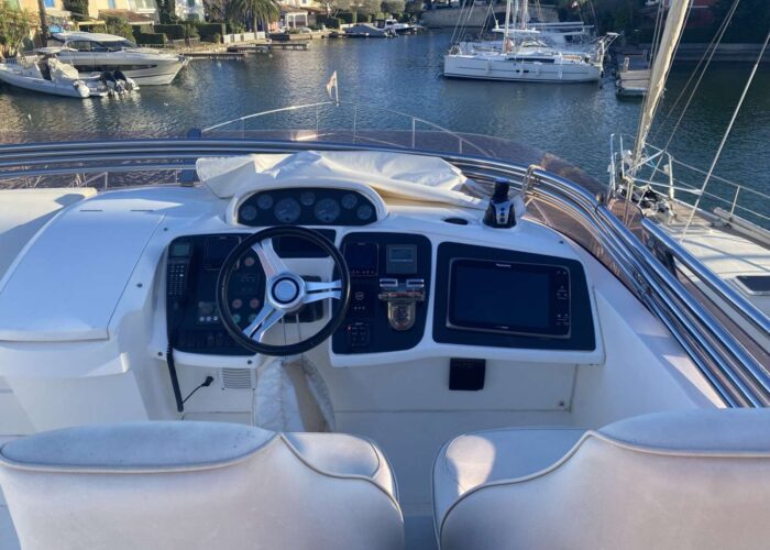 PRINCESS 52 FLY (55)