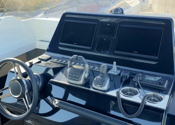 Solaris Power 40 Bleu plaisance 2