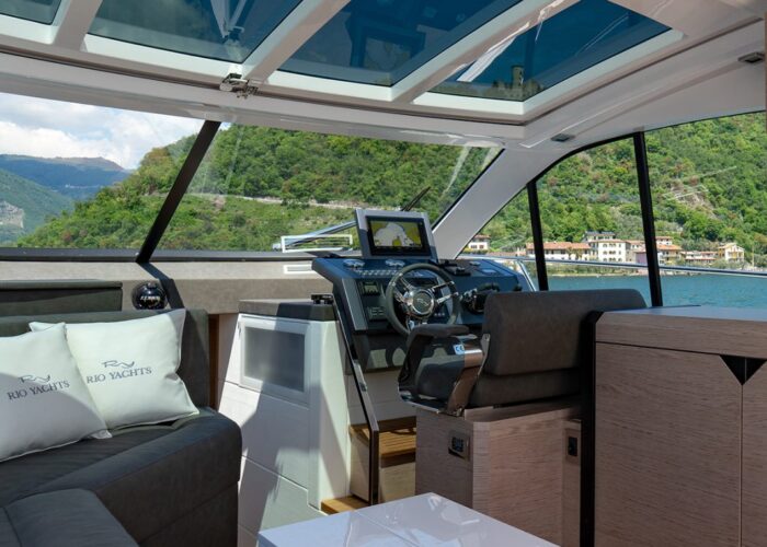 RY 44 COUPE SPORT CARRE